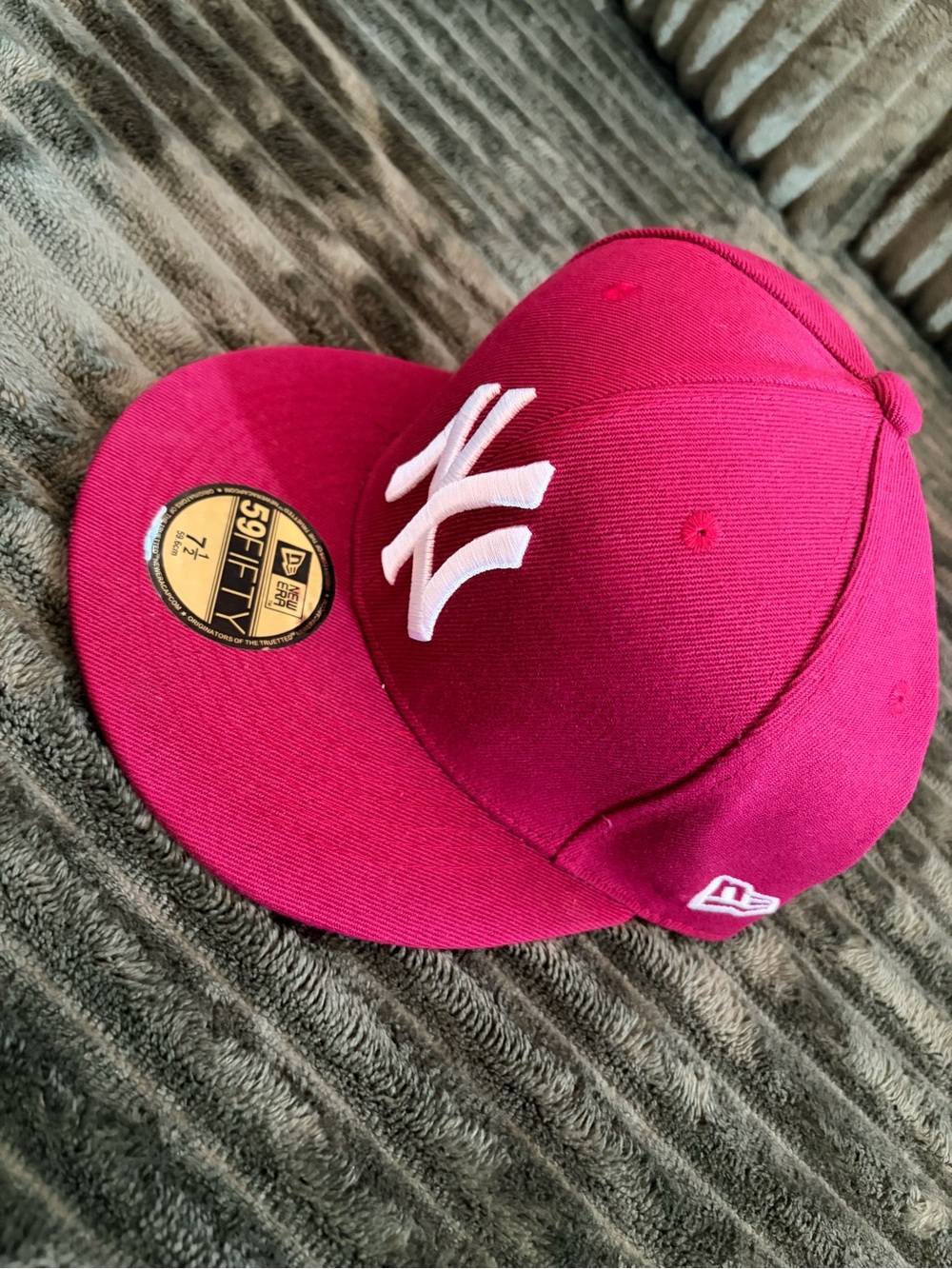 New Era New York Yankees Burgundy Fitted 59FIFTY Cap Size 7 1/2